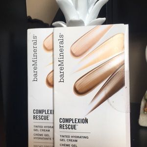 4 Bare Mineral samples